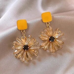 Elegant Gold and Yellow Floral Earrings